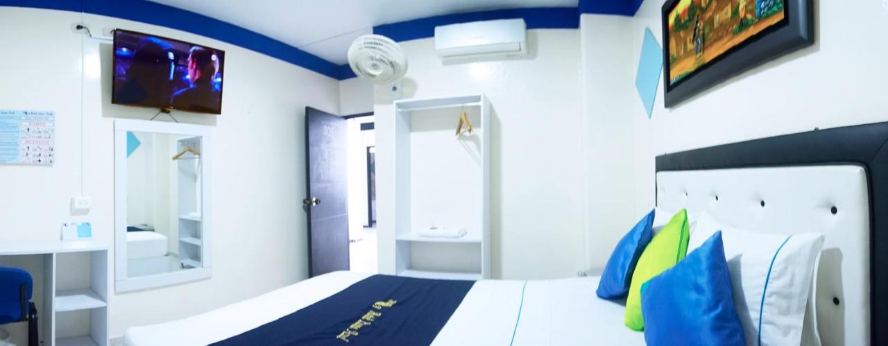 Hotel Luna Azul Florencia  Exterior photo